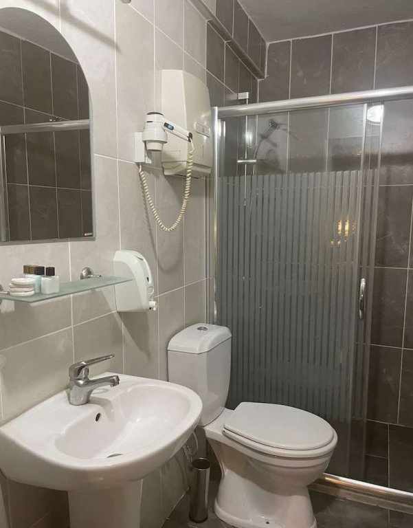 Ризе: Otel Yalta
