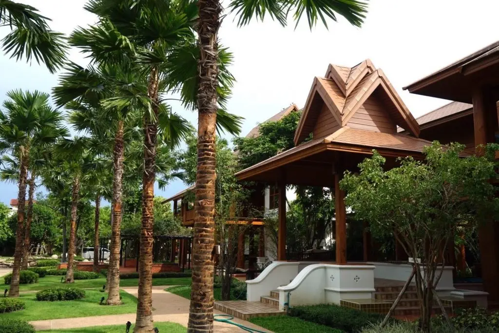 Так: Vanasin Residence
