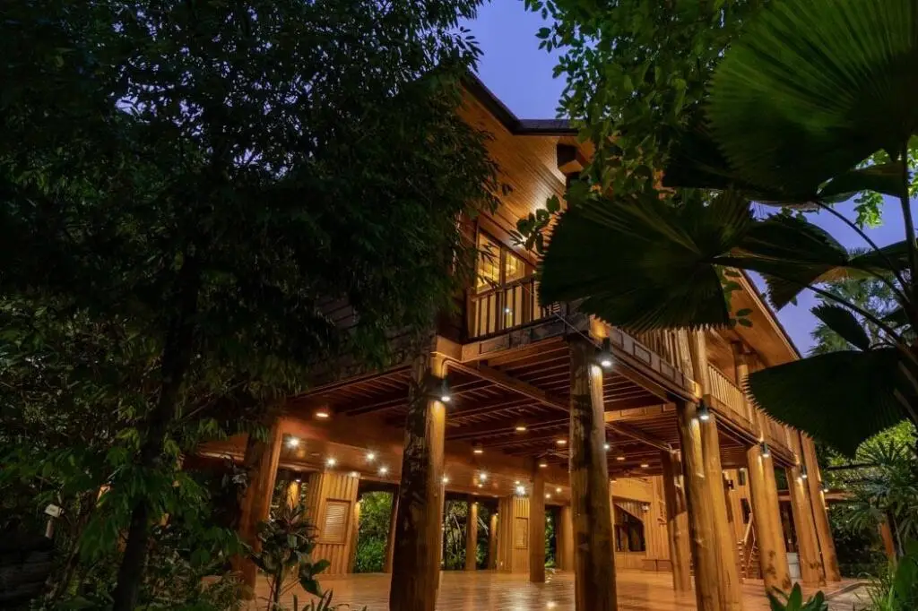 Так: Vanasin Residence