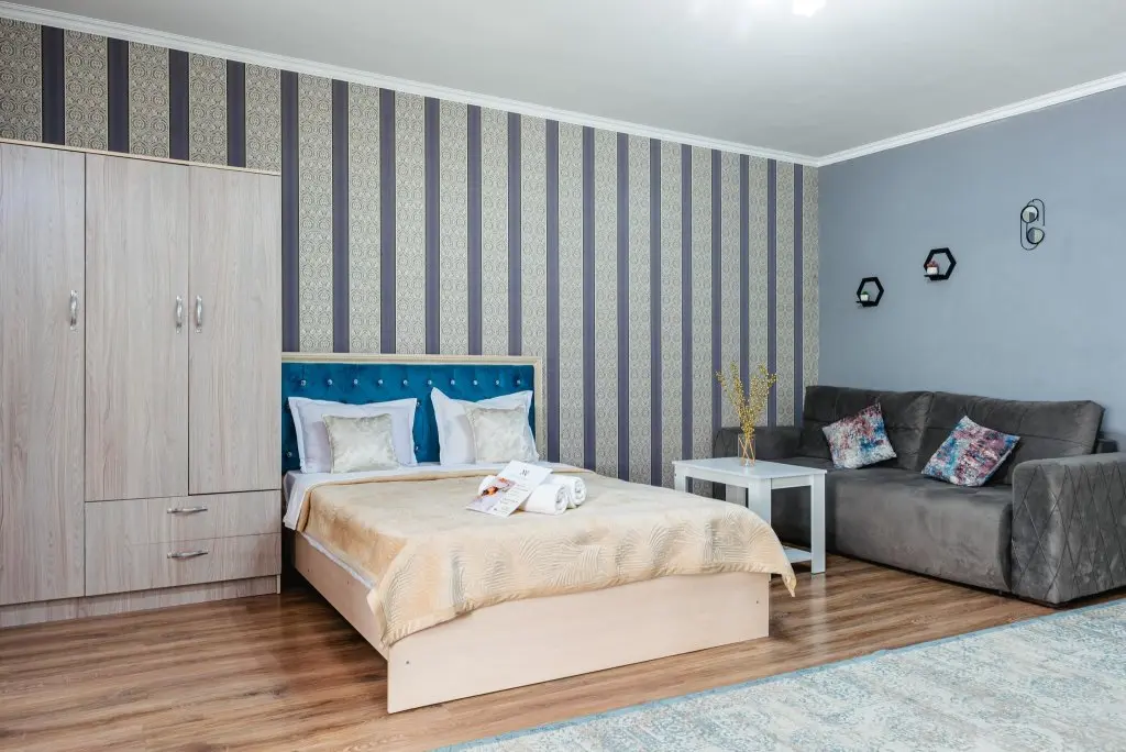 Алматы: Meridian Apartments (Мередиан Апартментс) на улице Мукагали Макатаева 131 корпус 8