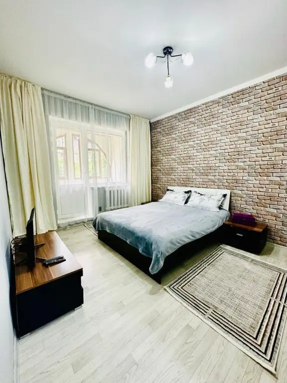 Алматы: YourHouse (ЙоХаус) в микрорайоне Мамыр-1