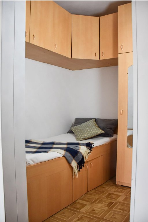 Алматы: YourHouse (ЙоХаус) в микрорайоне Жетысу-2 69