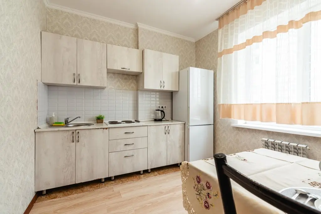 Алматы: Meridian Apartments (Мередиан Апартментс) на улице Мукагали Макатаева 131 корпус 3