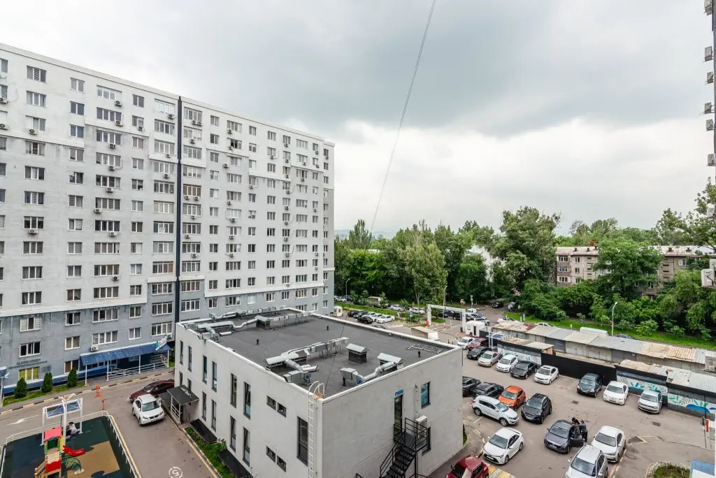 Алматы: Meridian Apartments (Мередиан Апартментс) на улице Мукагали Макатаева 131 корпус 3