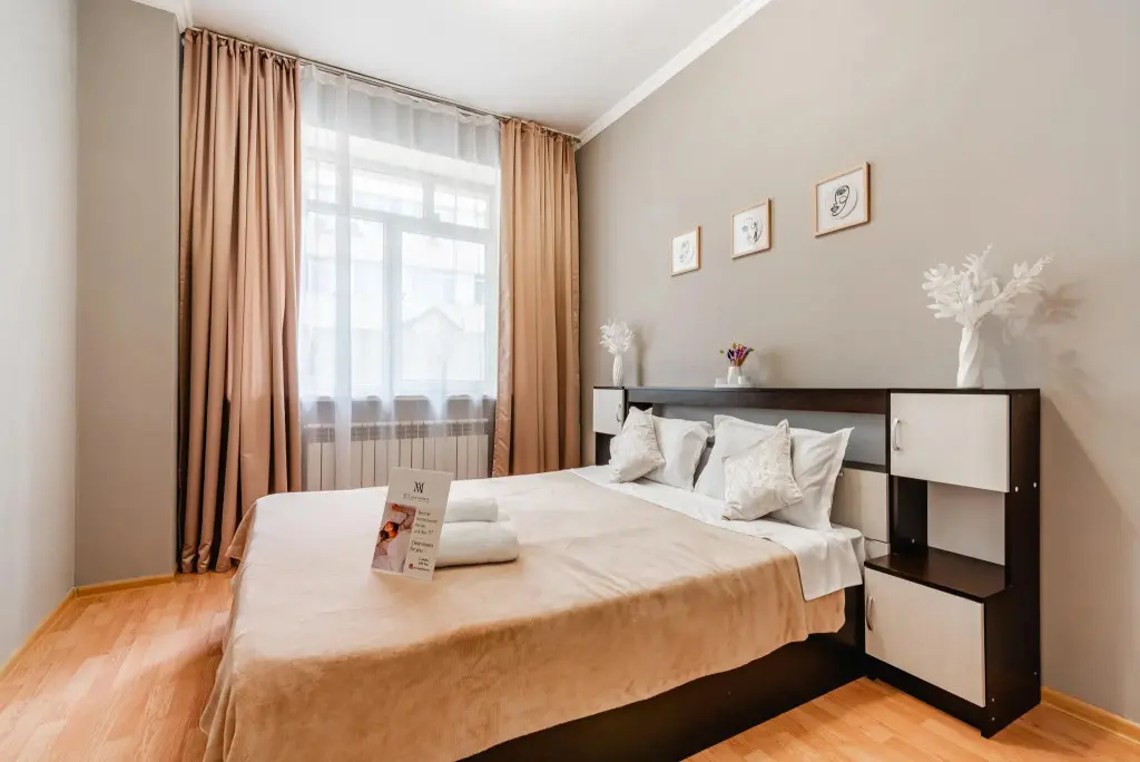 Алматы: Meridian Apartments (Мередиан Апартментс) на проспекте Сакена Сейфуллина 525