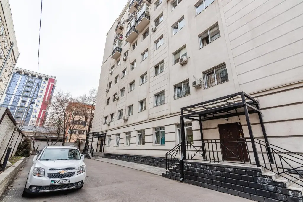 Алматы: Meridian Apartments (Мередиан Апартментс) на проспекте Сакена Сейфуллина 525