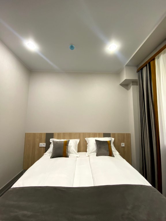 Терскол: The Two Tops Hotel