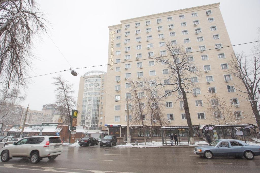Алматы: Квартира Studio in the Center