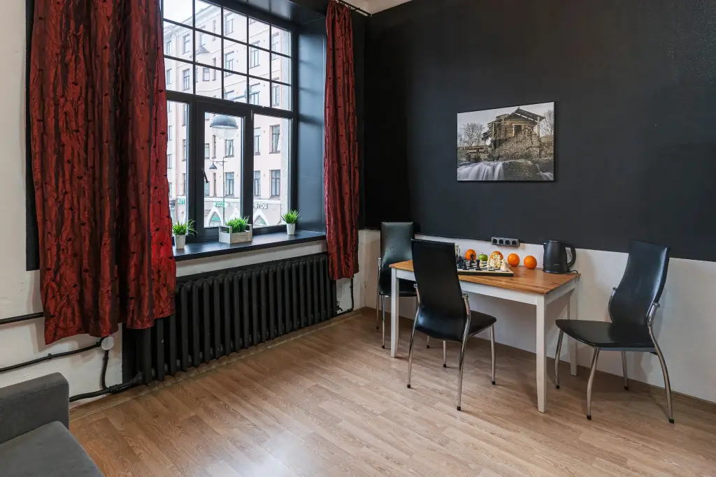 Выборг: Апартаменты Rooms4Rent 100 кв.м. на Красной площади