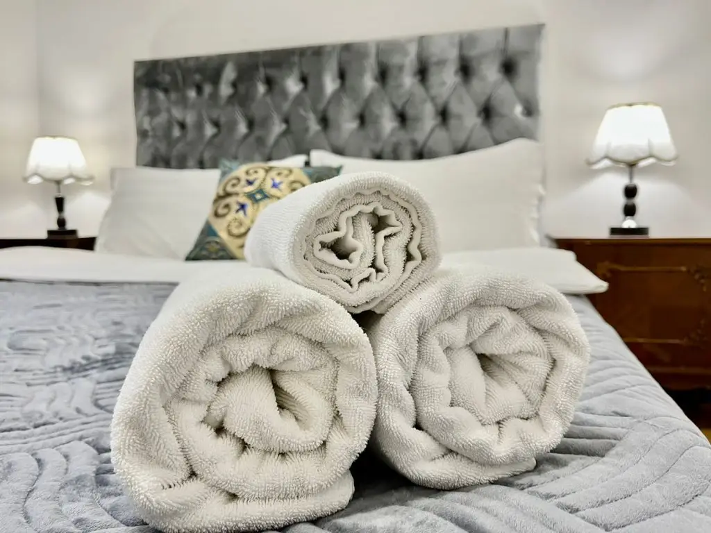 Алматы: Апартаменты Qazaq Apartments Baitursynova 98-2