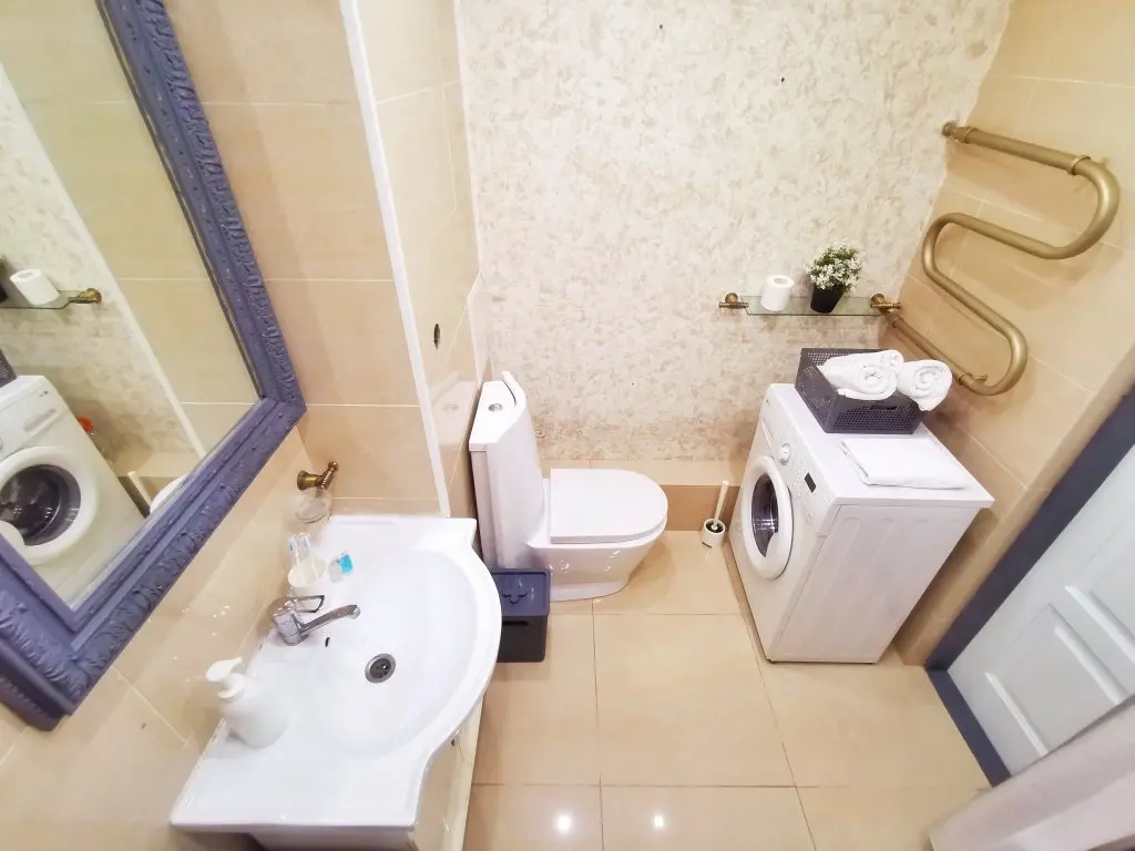 Алматы: Апартаменты Qazaq Apartments Zenkova 86