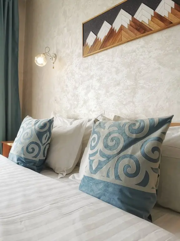 Алматы: Апартаменты Qazaq Apartments Жк Arbat