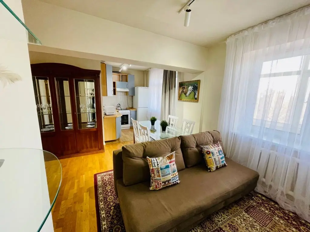 Алматы: Апартаменты Qazaq Apartments Samal 1