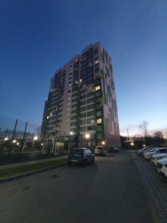 Новосибирск: Квартира Метро Золотая Нива