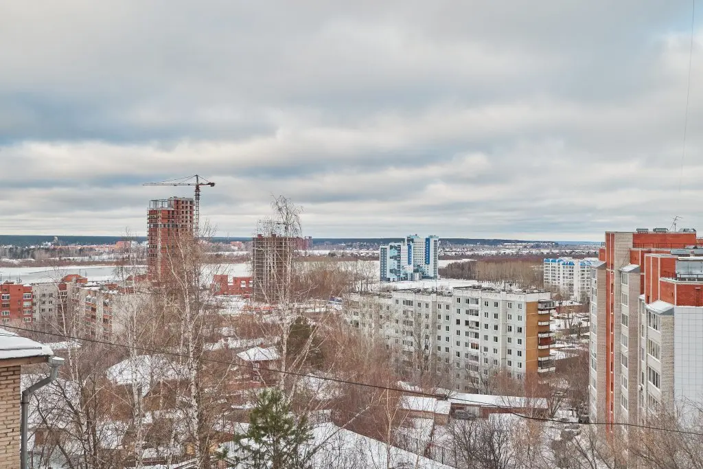 Томск: Апартаменты Петровские на Савиных 4а