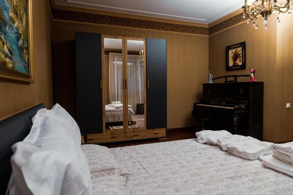 Семипалатинск: Selfie Grand Hotel