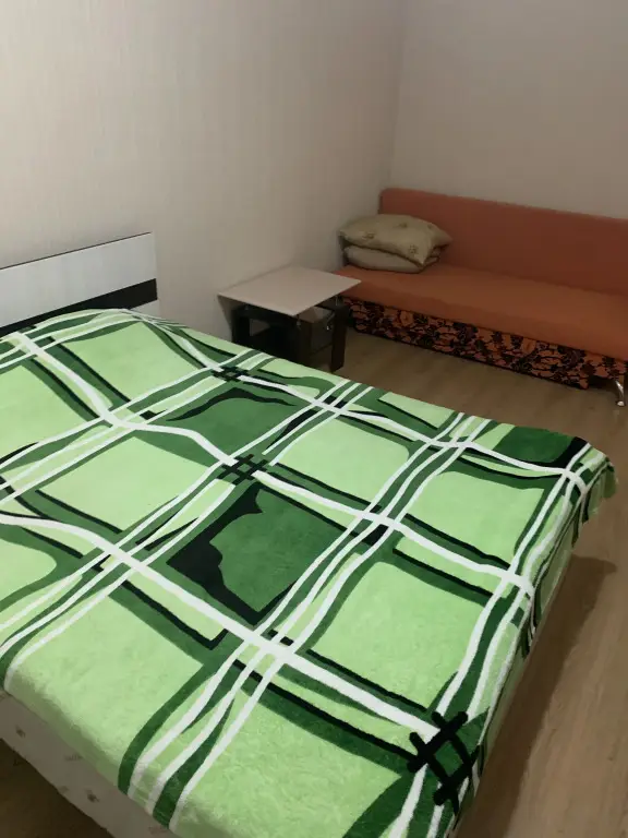 Новый Уренгой: Квартира Однушка На Тундровом 1