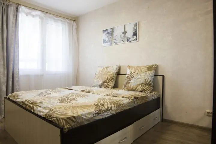 Нижний Новгород: Апартаменты KiraLive на Романтиков