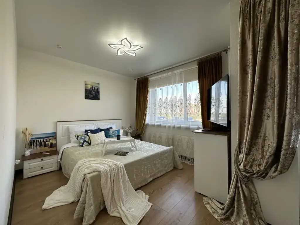 Квартира Однокомнатная на Проспекте Авиаторов Балтики, д. 25 — фото 1