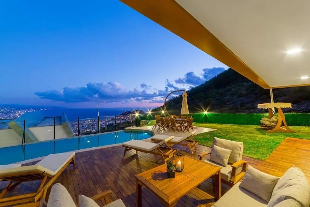 Аланья: City and Sea View Pool Lüx Villa