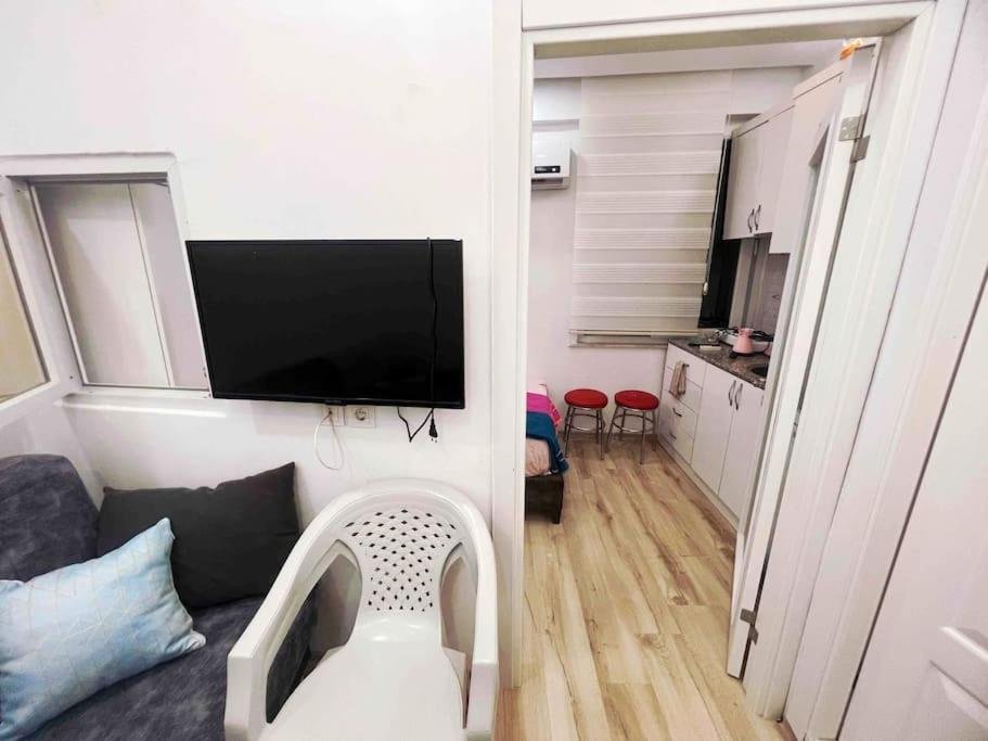 Анталья: A TINY FLAT IN OLD TOWN AREA 850€ Per mounth