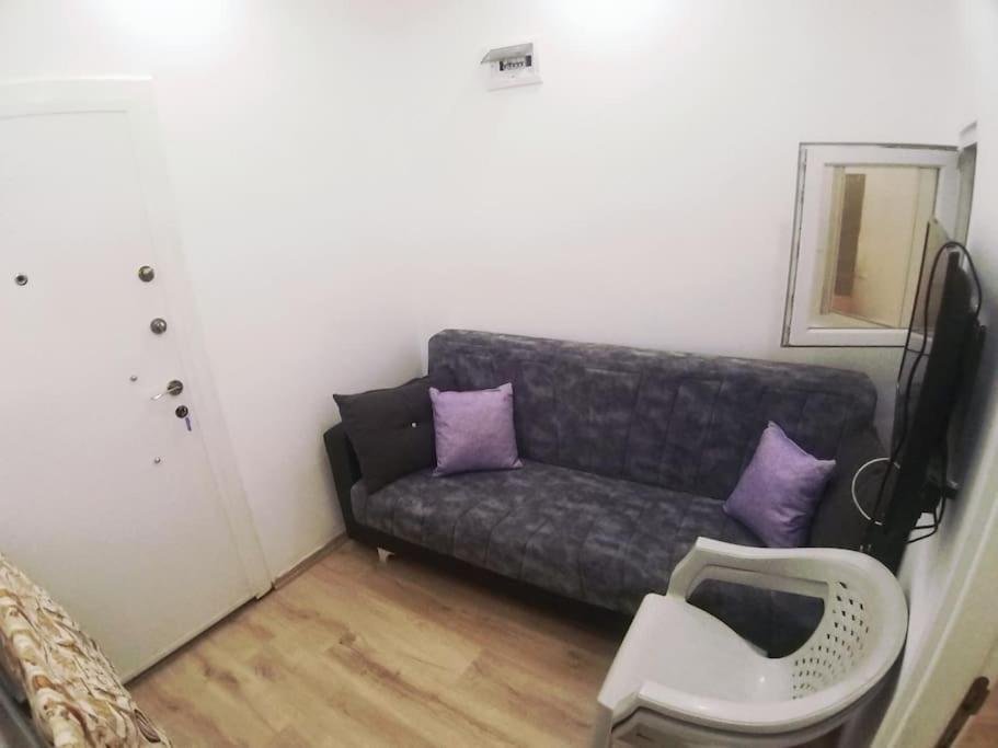 Анталья: A TINY FLAT IN OLD TOWN AREA 850€ Per mounth