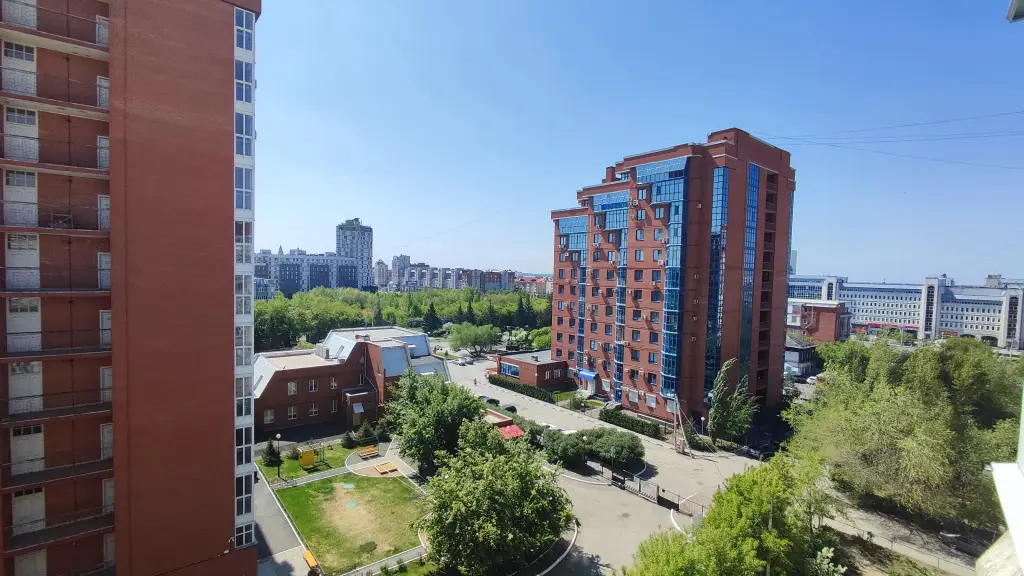 Омск: Квартира С Видом на Парк в Центре