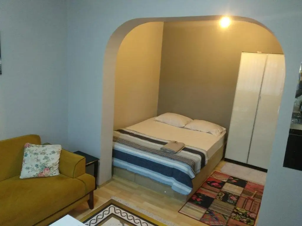 Стамбул: hygienic affordable central accommodation near metro
