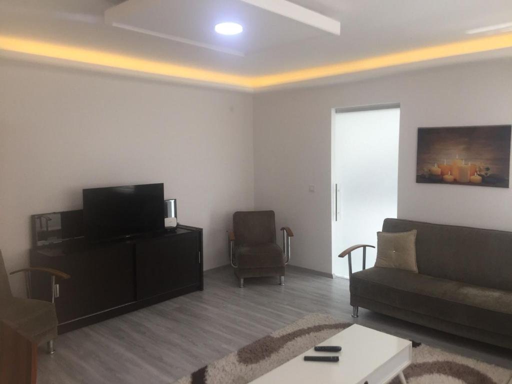 Аланья: In the Center of Alanya Oba 100 M To Beach O2