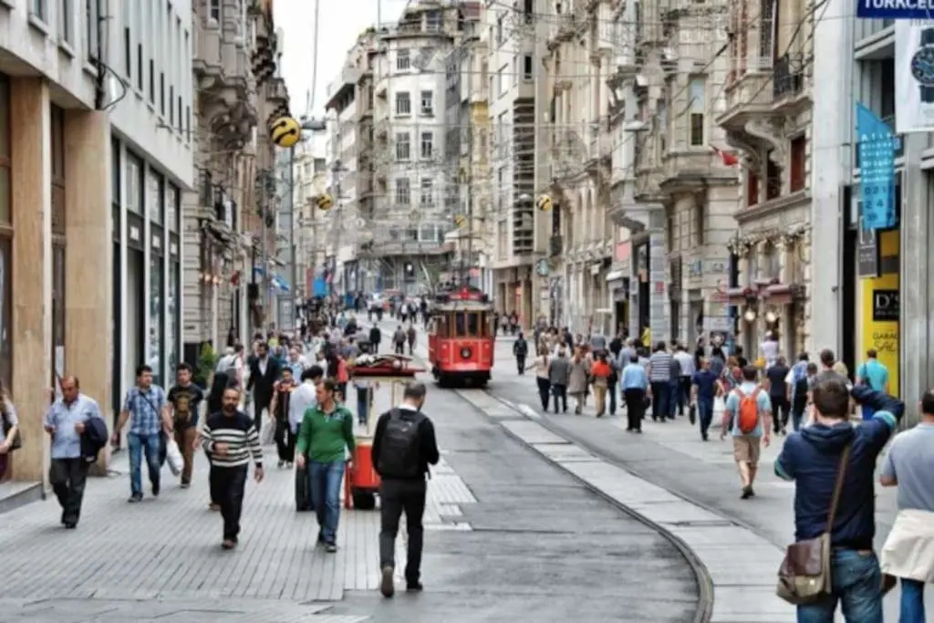 Стамбул: Japan Muji Style(Cozy Suite with Balcony)Taksim R7