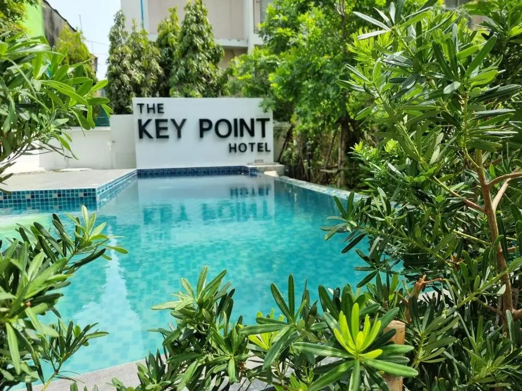 The Key Point Hotel — фото 1