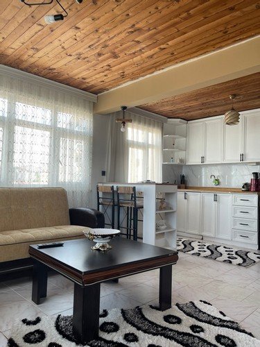 Гёльджюк: Savas House