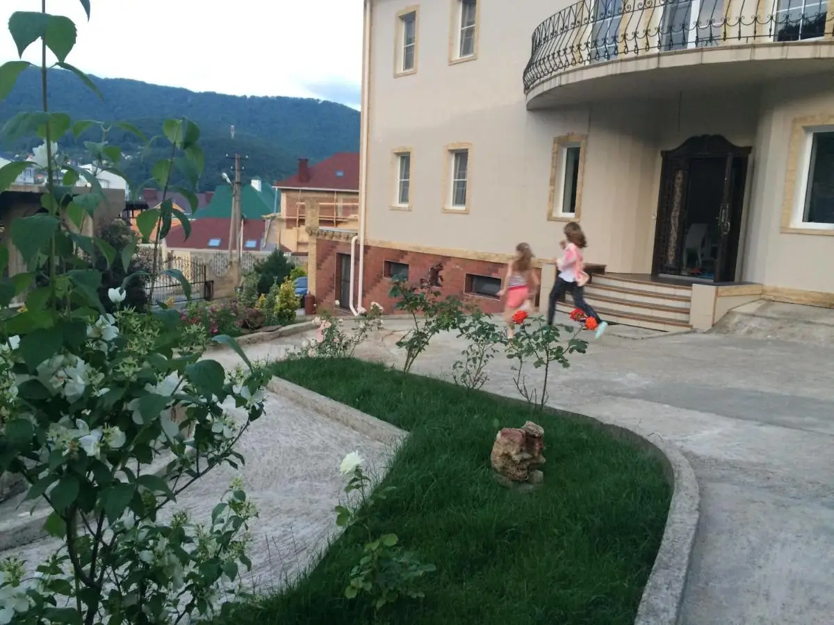 Агой: Guest House RLtennis
