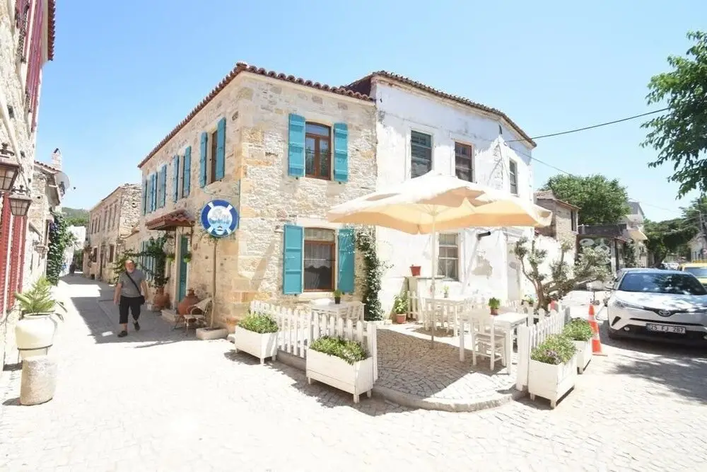 Helvaci: Sim Otel