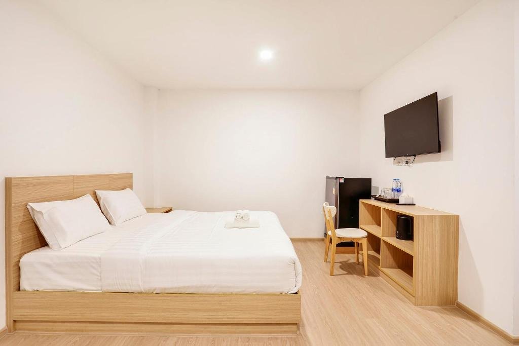 Бангкок: TAKKA Hotel