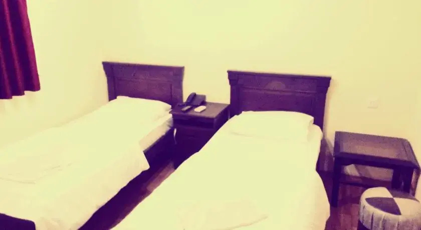 Батуми: Hotel Alex