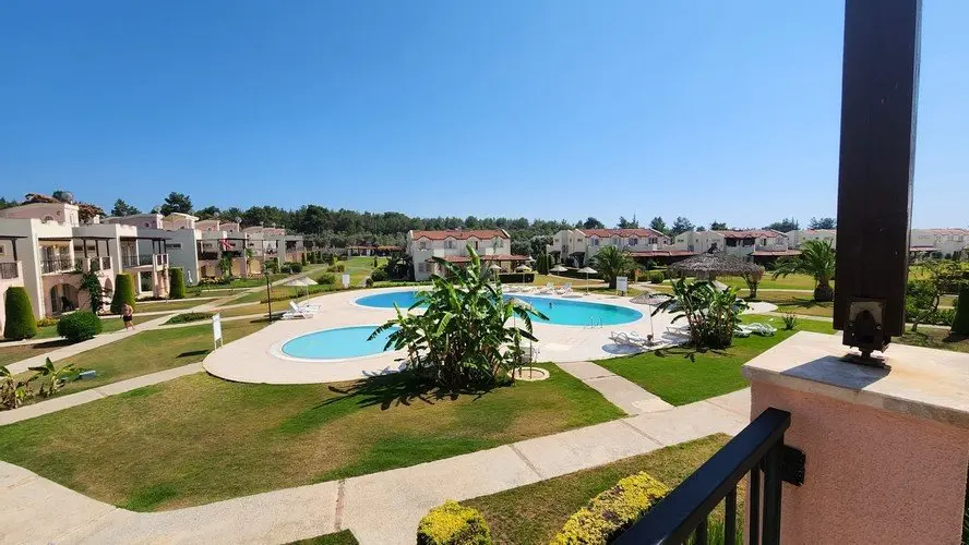 Безбюк: Kharma Beach Club Spa Apollonium Bay Villas