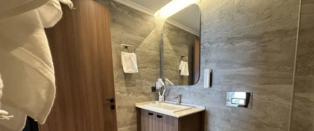 Карамюрсель: Istakoz Hotelrestorant