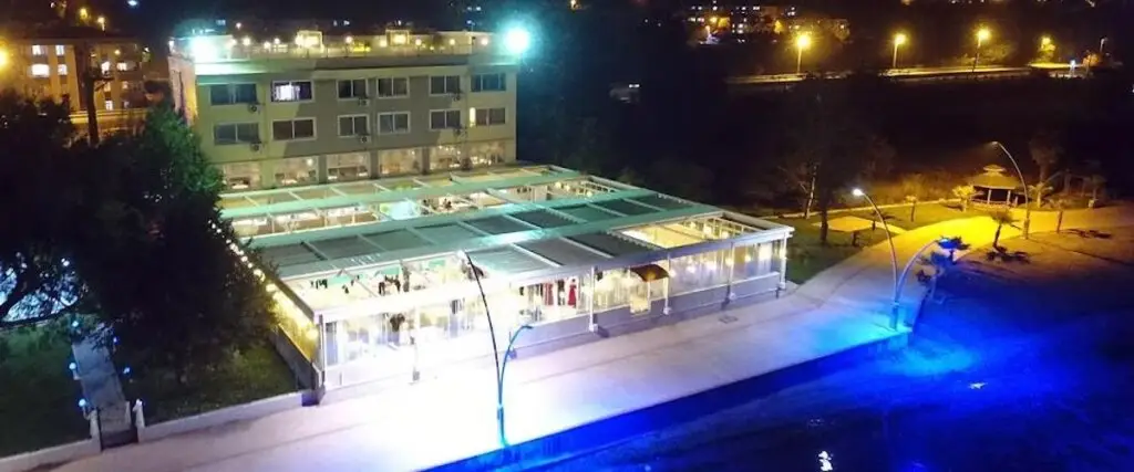 Karamürsel Mohti Otel  Fitness Restoran Ve Kafe — фото 1