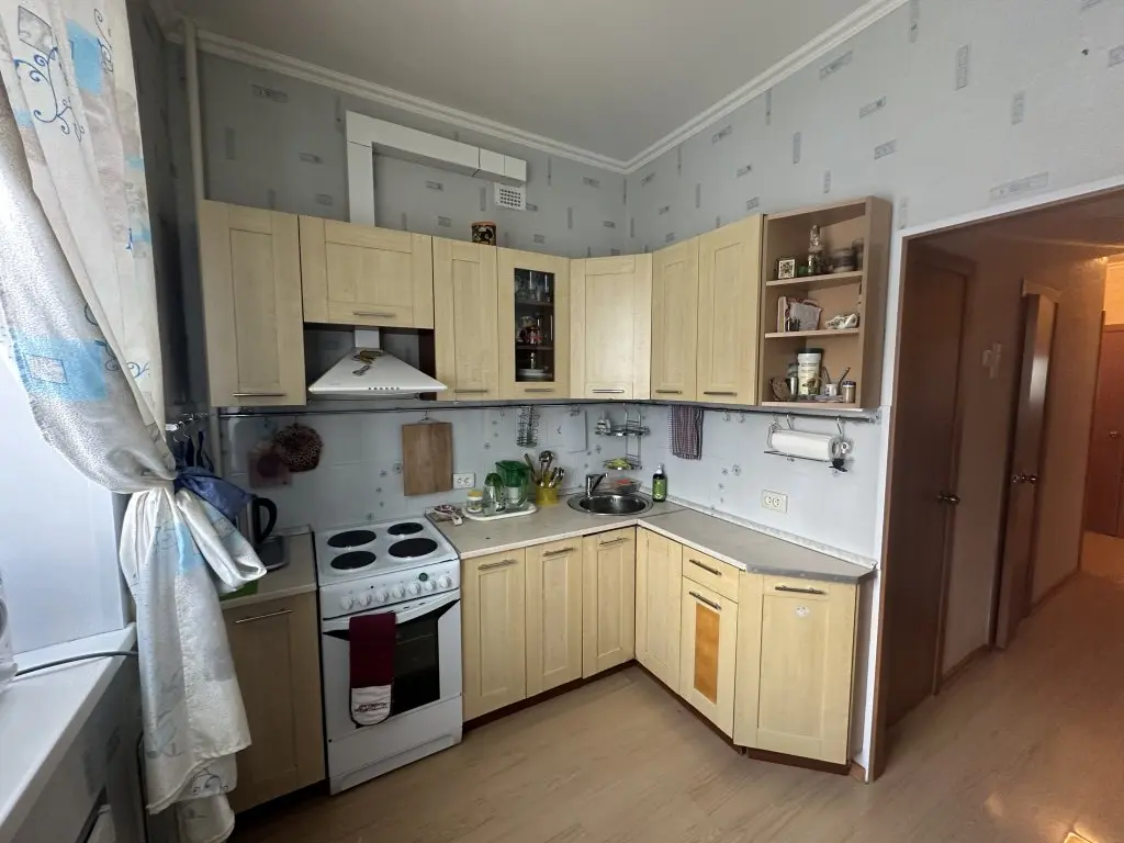 Кировск: Квартира Двухкомнатная на Мира 8А