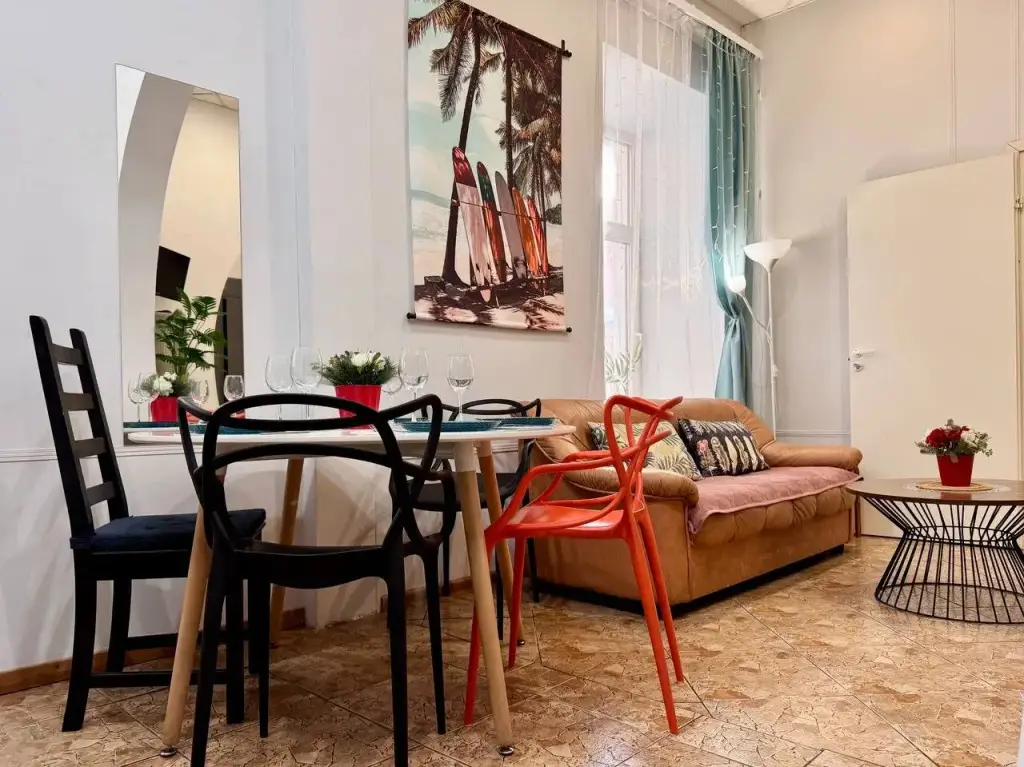 Санкт-Петербург: Квартира InRoomSPb на Невском