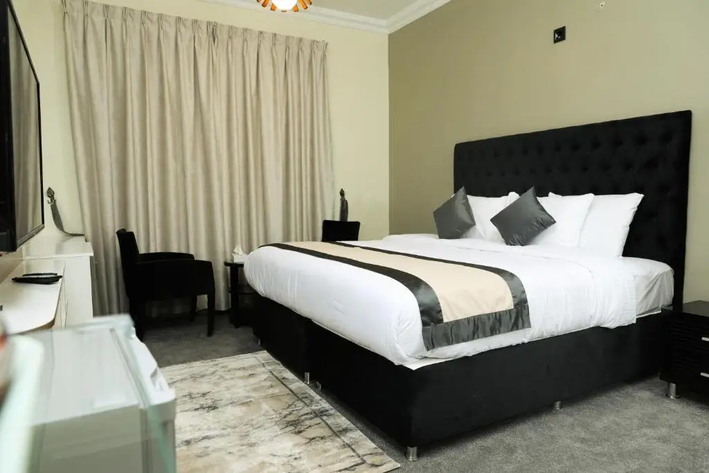 Хаур-Факкан: Sea Shore Hotel Apartment Khorfakkan