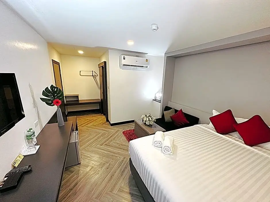 Бангкок: 14 Sathorn hotel