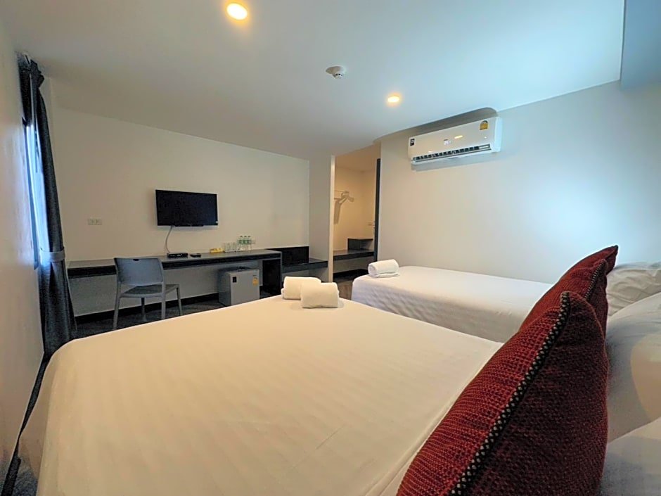Бангкок: 14 Sathorn hotel