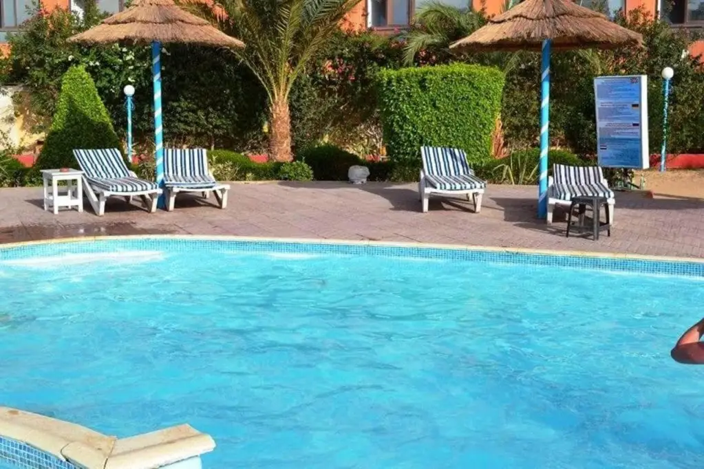 Хургада: Dexon Roma Hotel