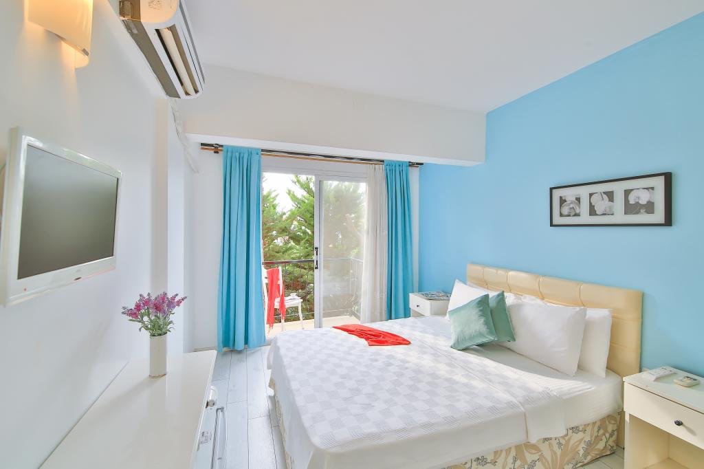 Чешме: Kiraz Otel Alacati