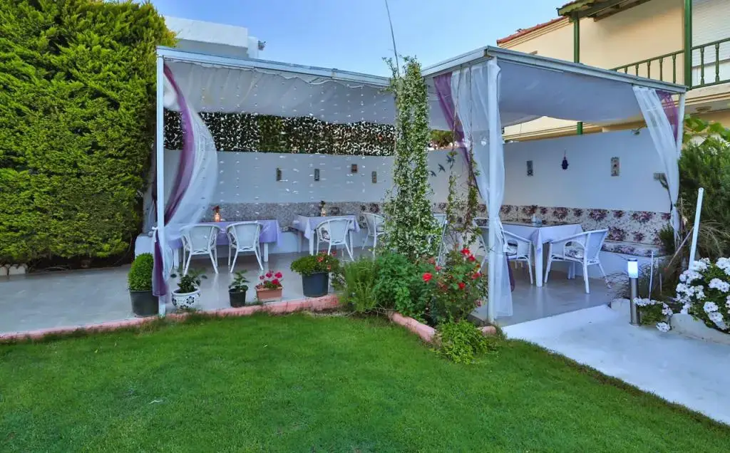 Чешме: Kiraz Otel Alacati