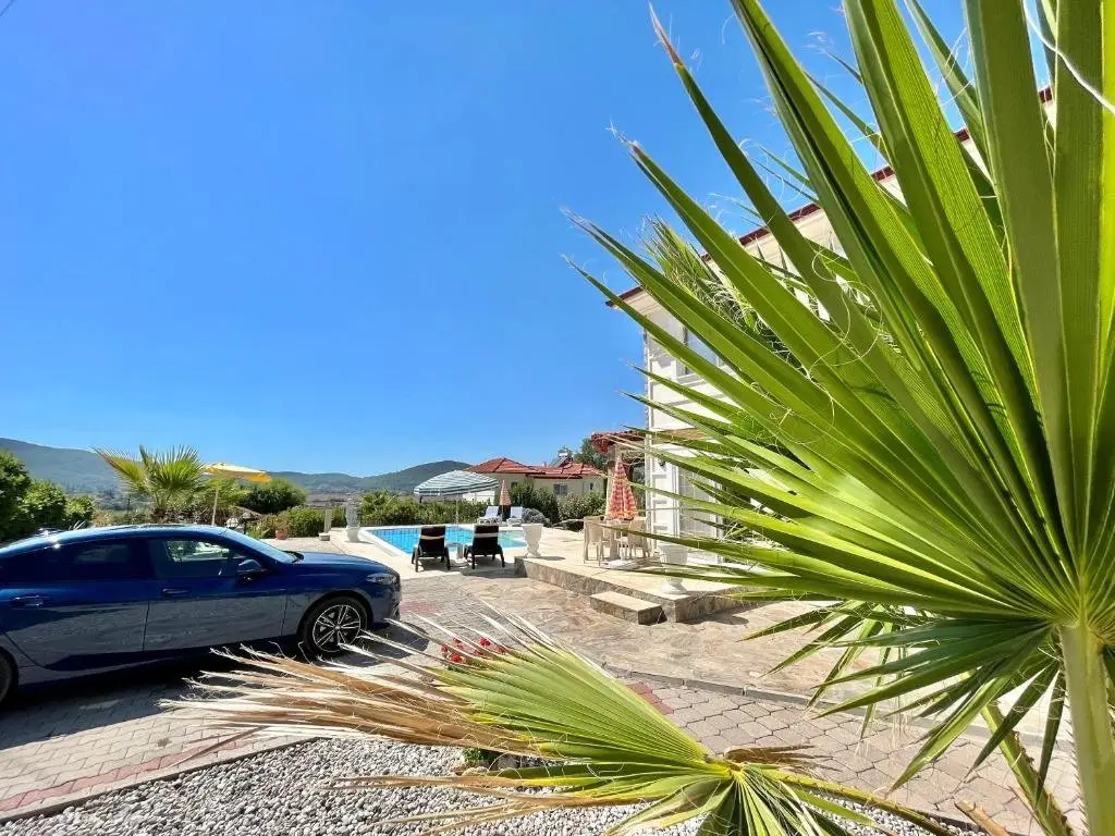 Фетхие: 4 Bedroom - 3 Bathroom - 8 Person, Private Pool - Private 1000m2 Garden, DETACHED Villas, Unlimited WiFi - Free Parking