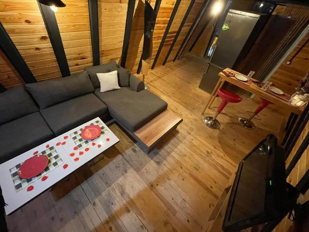 Сайл: Agva Heaven Hill River Bungalow