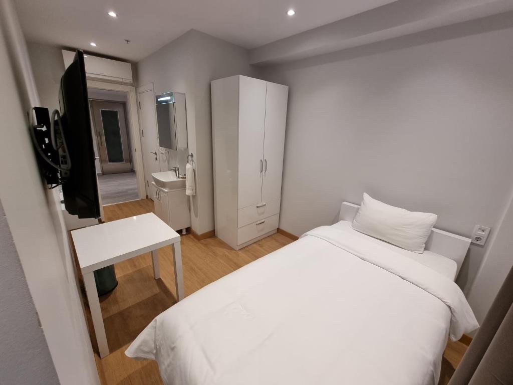 Стамбул: 10m2 Hotel